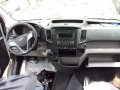 Selling Silver Hyundai H350 2018 in Quezon City-1