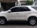 Selling White Toyota Fortuner 2014 in San Mateo-7