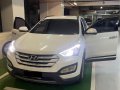 Selling White Hyundai Santa Fe 2015 in Santa Rosa-1