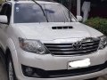 Selling White Toyota Fortuner 2014 in San Mateo-8