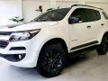 Pearl White Chevrolet Trailblazer 2018 for sale in Quezon-8