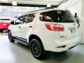 Pearl White Chevrolet Trailblazer 2018 for sale in Quezon-4
