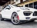 Selling Pearl White Porsche Cayenne 2014 in Quezon-4