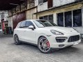 Selling Pearl White Porsche Cayenne 2014 in Quezon-3