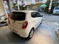 Selling White Toyota Wigo 2017 in Las Piñas-7