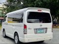 Selling Pearl White Toyota Hiace Super Grandia 2011 in Quezon City-2