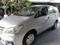 Selling Brightsilver Toyota Innova 2014 in Las Piñas-7