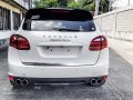 Selling Pearl White Porsche Cayenne 2014 in Quezon-0