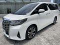 Pearl White Toyota Alphard 2019 for sale in Automatic-9