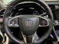 Pearl White Honda Civic 2017 for sale in Automatic-5