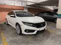 Pearl White Honda Civic 2017 for sale in Automatic-8