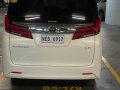 Selling White Toyota Alphard 2020 in Quezon City-5