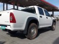 Sell 2013 Isuzu D-Max in Las Piñas-8