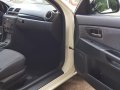 Pearl White Mazda 3 2007 for sale in Las Piñas-2