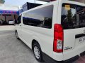 Selling White Toyota Hiace Commuter 2020 in Manila-4