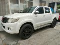 Sell Pearl White 2013 Toyota Hilux in Antipolo-3