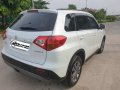 Sell Pearl White 2018 Suzuki Vitara in Quezon City-8
