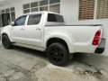 Sell Pearl White 2013 Toyota Hilux in Antipolo-2