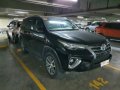 Selling Grayblack Toyota Fortuner 2017 in Makati-2