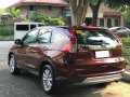 Red Honda Cr-V 2017 for sale in Automatic-3