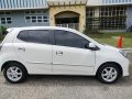 Selling White Toyota Wigo 2017 in Quezon-4