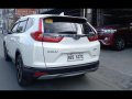 Selling White Honda CR-V 2018 in Quezon -3