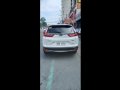 Selling White Honda CR-V 2018 in Quezon -2