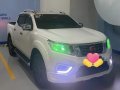 Selling White Nissan Navara 2019 in Pateros-7