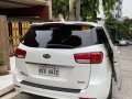 Selling Pearl White Kia Carnival 2016 in Pasig-2