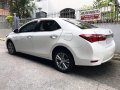 Selling Pearl White Toyota Altis 2021 in Quezon City-4