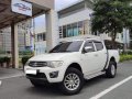 Selling White Mitsubishi Strada 2012 in Makati-7