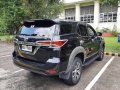Selling Black Toyota Fortuner 2016 in Manila-7