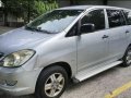 Selling Brightsilver Toyota Innova 2008 in Pateros-6