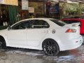 Selling Pearl White Mitsubishi Lancer 2010 in Muntinlupa-8