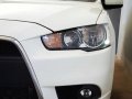 Selling Pearl White Mitsubishi Lancer 2010 in Muntinlupa-2