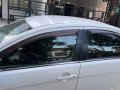 Selling Pearl White Mitsubishi Lancer 2010 in Muntinlupa-7