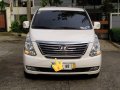 Selling White Hyundai Starex 2015 in Manila-9
