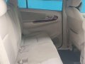 Grey Toyota Innova 2006 for sale in Taguig-4