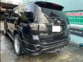 Selling Black Toyota Fortuner 2009 in Makati-5