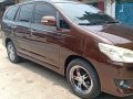 Brown Toyota Innova 2013 for sale in Quezon City-1