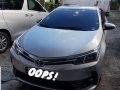 Selling Brightsilver Toyota Corolla Altis 2017 in Pasig-2