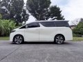 White Toyota Alphard 2020 for sale in Muntinlupa-2