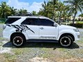 Selling White Toyota Fortuner 2012 in Subic-9