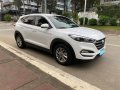 Sell White 2016 Hyundai Tucson in Caloocan-7