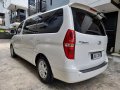 Pearl White Hyundai Starex 2013 for sale in Quezon-5