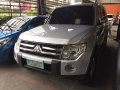 Pre-owned 2009 Mitsubishi Pajero Dubai Edition 4x4 for sale in good condition-0