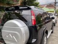 Black Ford Everest 2013 for sale in Cainta-2