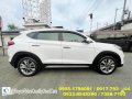 Selling White Hyundai Tucson 2018 in Cainta-2