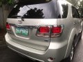 Brightsilver Toyota Fortuner 2007 for sale in Quezon-6