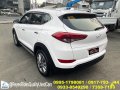 Selling White Hyundai Tucson 2018 in Cainta-5